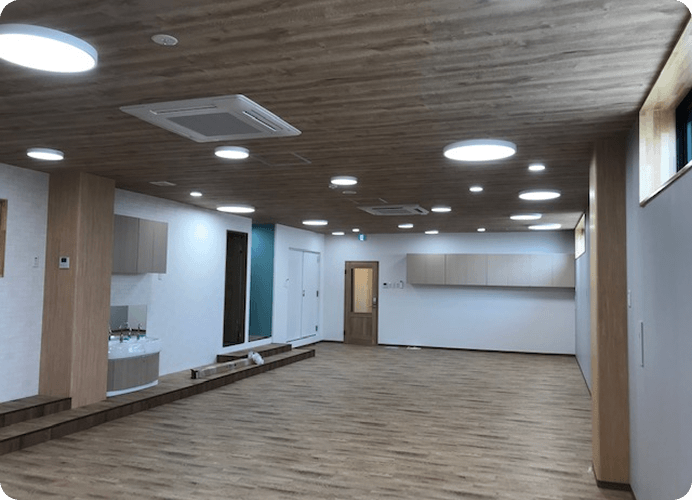 床の仕上げ工事